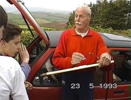 Arthur Browne announces the results